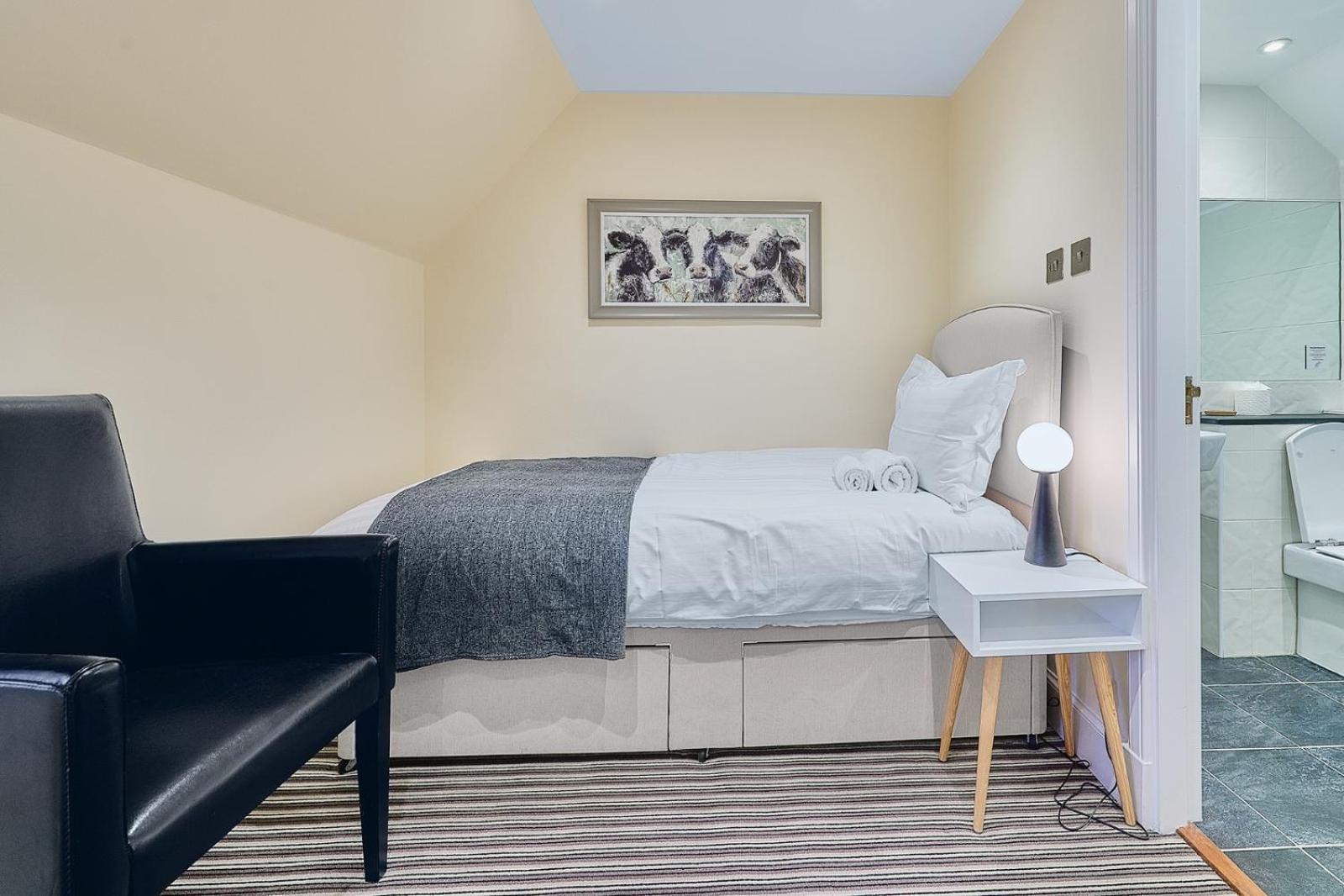 Kinkell House Rooms Cononbridge Екстериор снимка